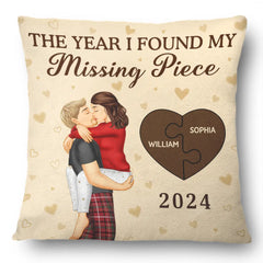 The Year I Found My Missing Piece Kissing Couples - Personalized Pillow