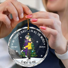 Christmas Couple Kissing My Favorite Place In All The World - Personalized Circle Glass Ornament